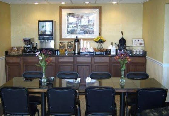 Travelers Inn & Suites Sumter ภายนอก รูปภาพ